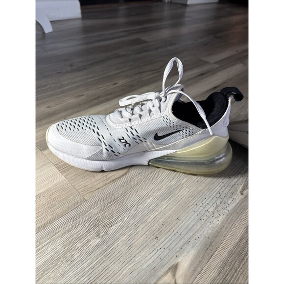 Nike Air Max 270 Low White And Black Womens Size 9 - Picture 10 of 16
